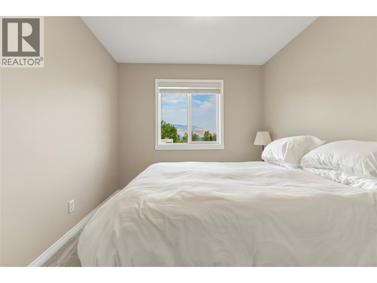 5901 Heritage Drive Unit# 10, Vernon
