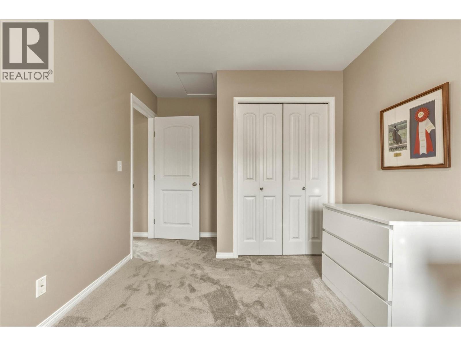 5901 Heritage Drive Unit# 10, Vernon