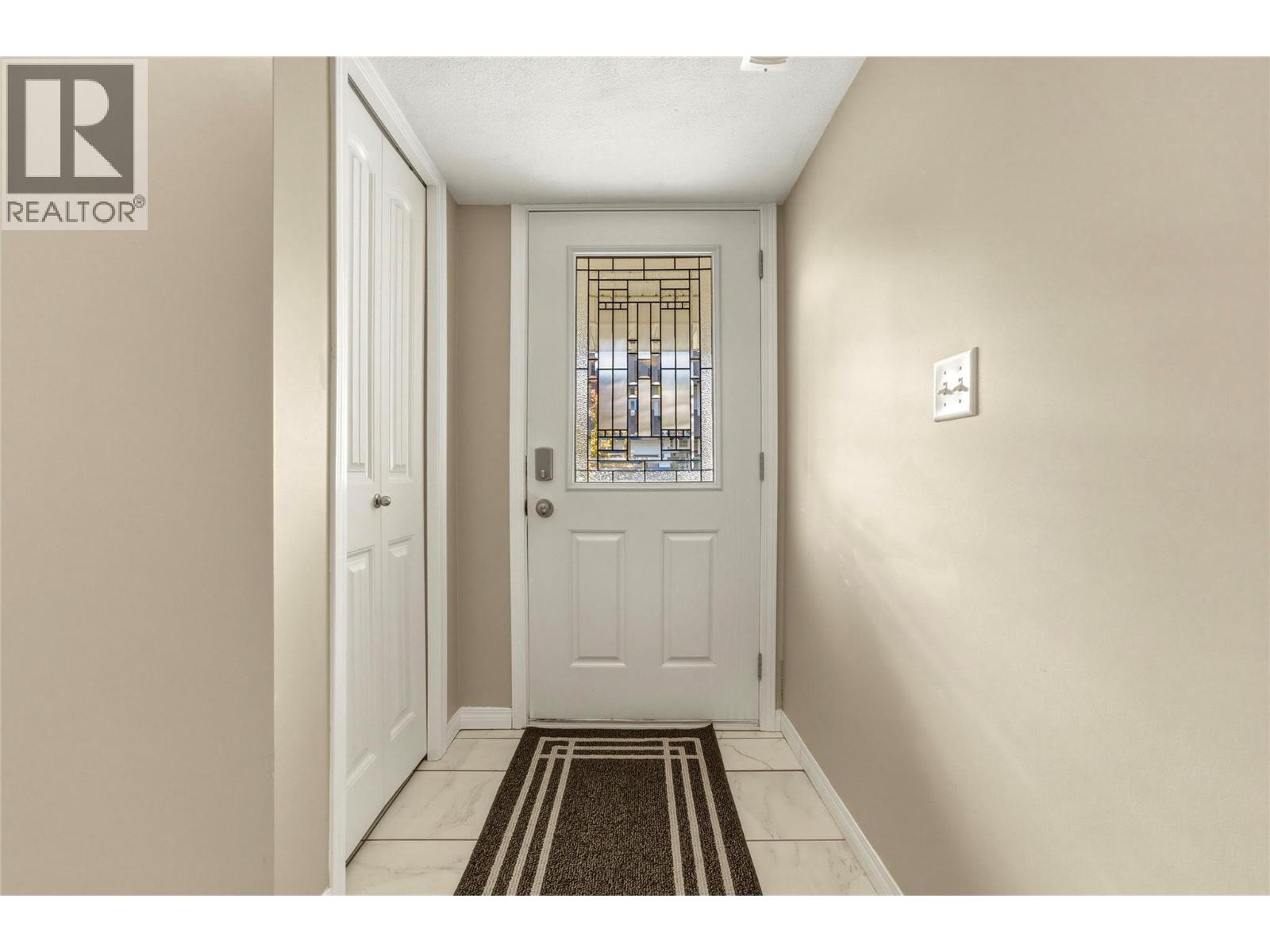 #10 5901 Heritage Drive - 4