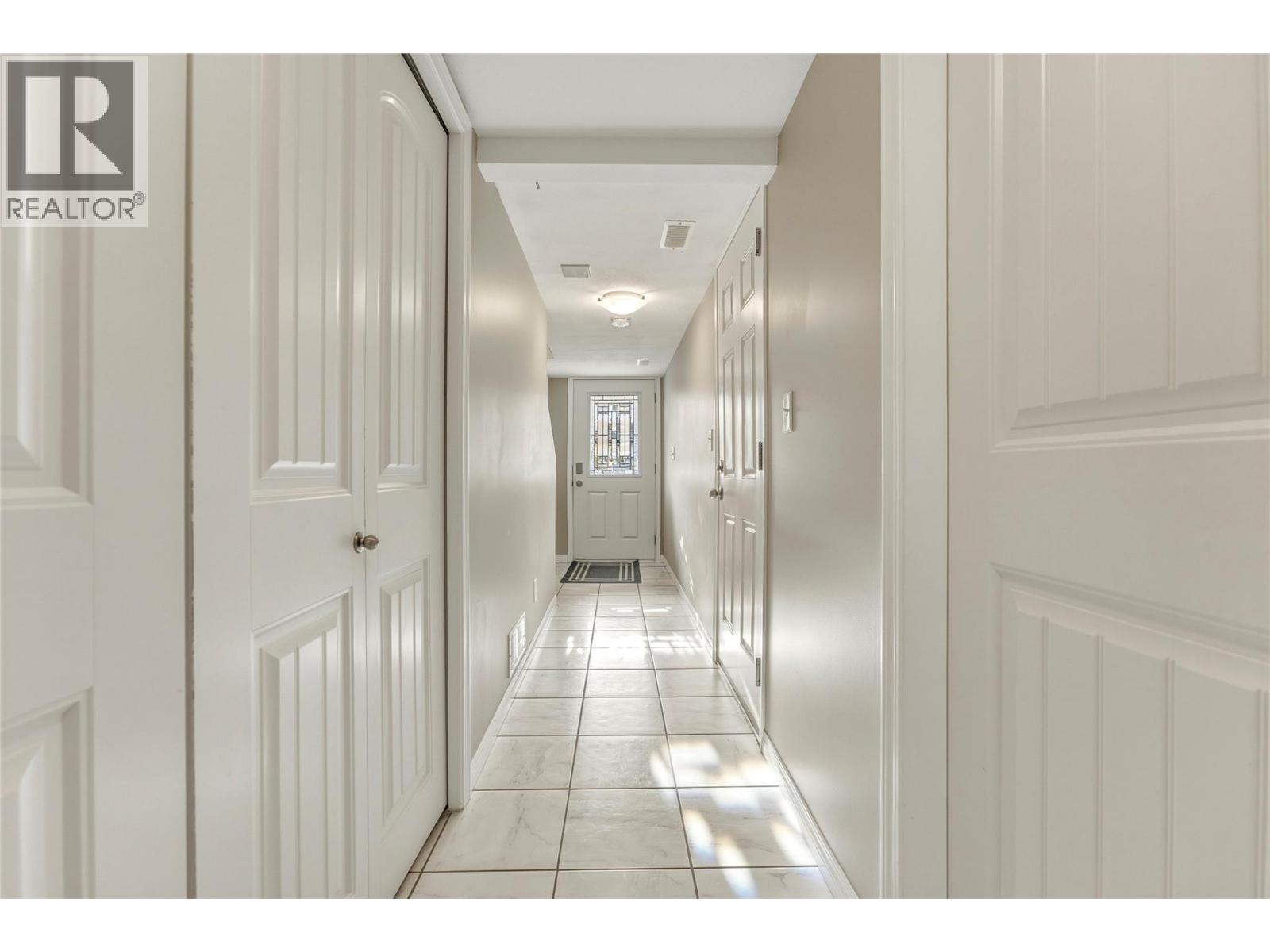 #10 5901 Heritage Drive - 8
