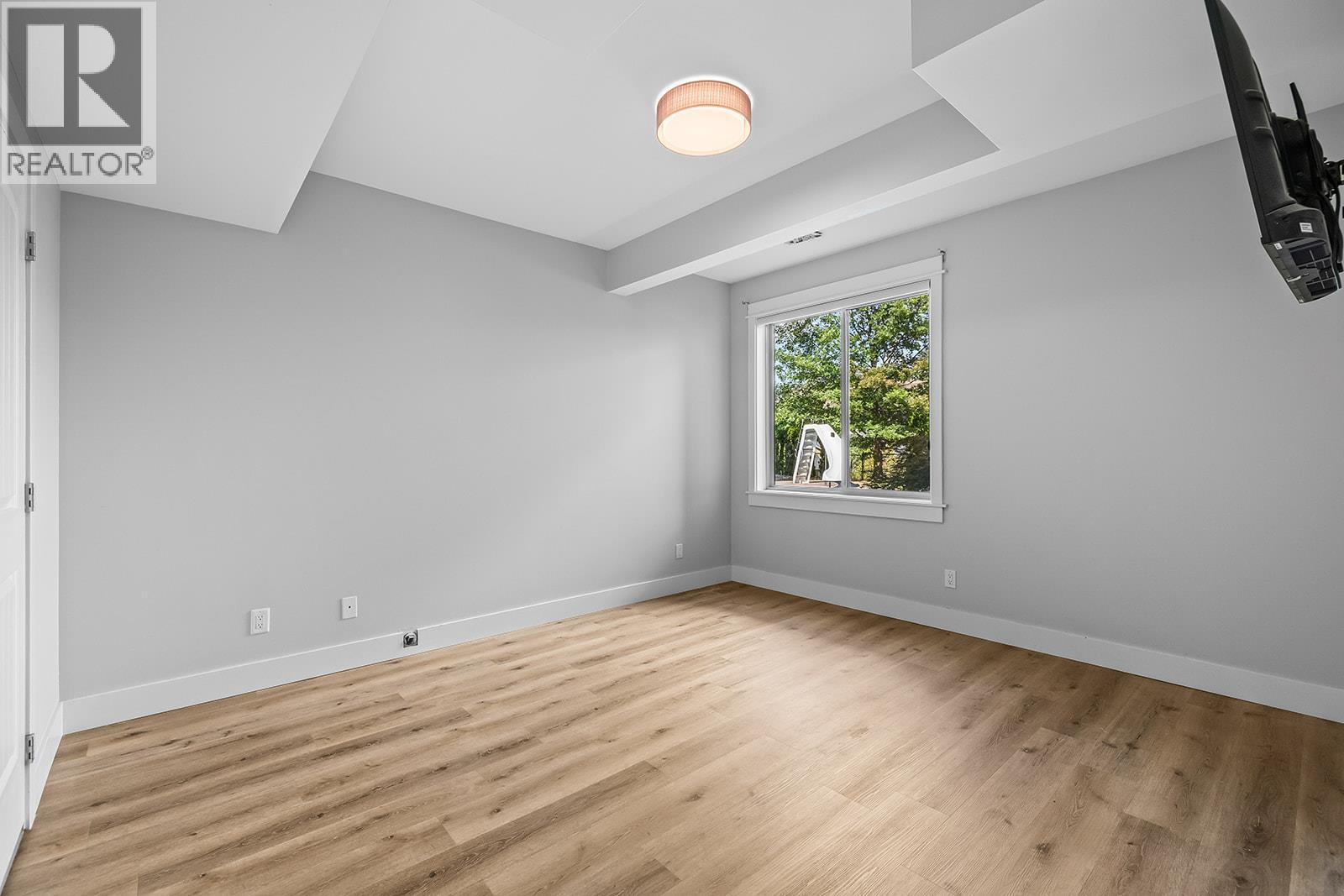 421 Tucker Court, Kelowna