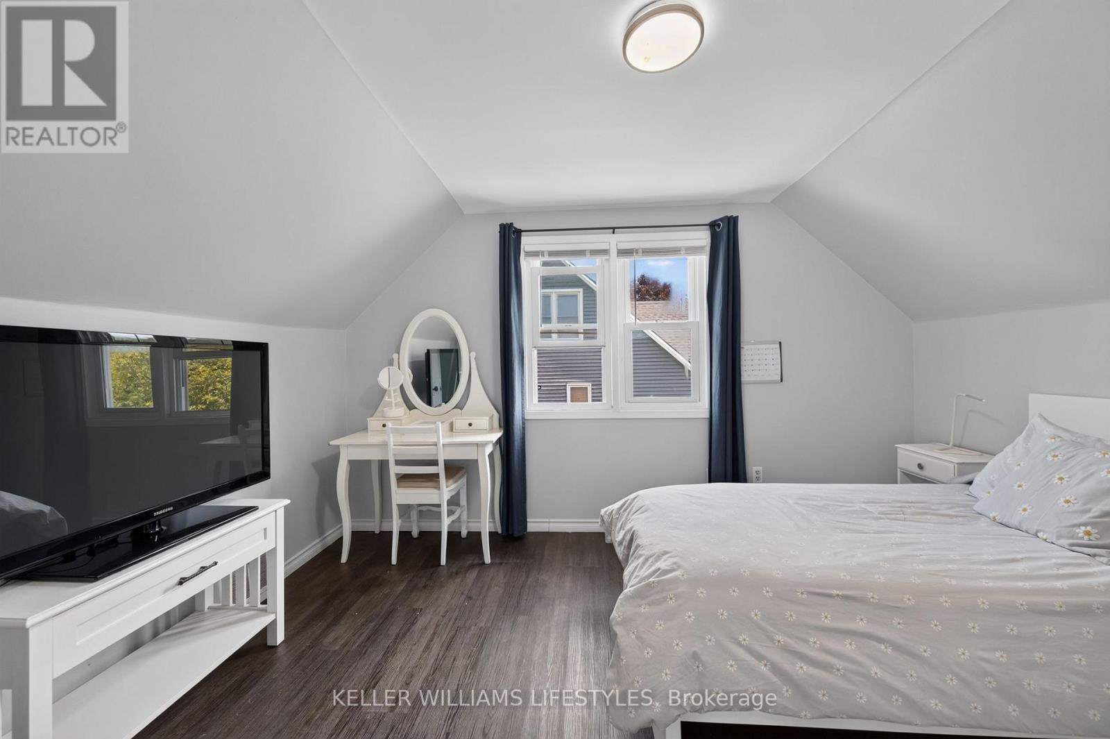 40 MAGEE STREET - Image 17