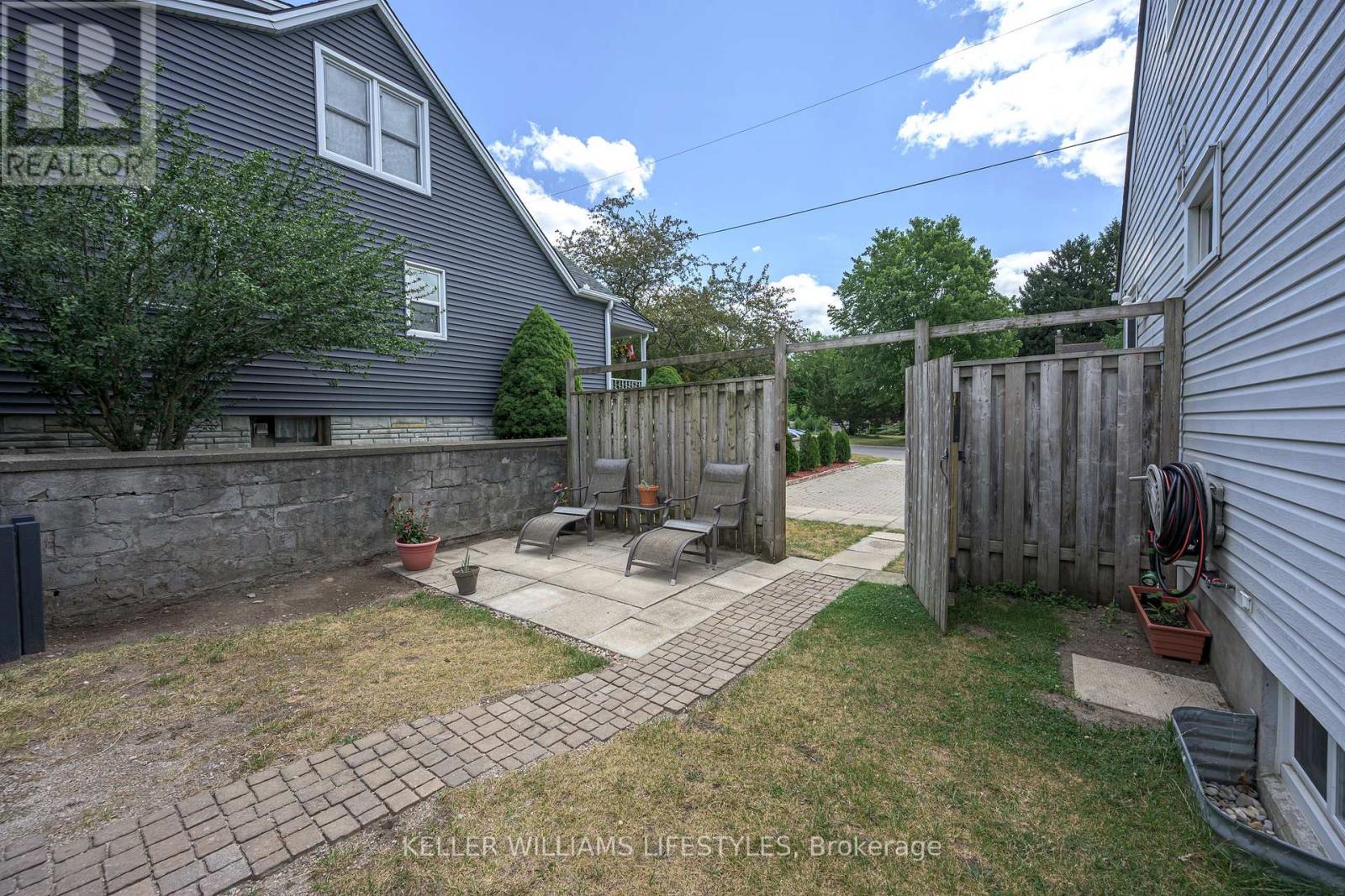 40 MAGEE STREET - Image 35