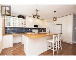 Bedroom - 86 Riverstone Boulevard W, Lethbridge, AB T1K7X5 Photo 11