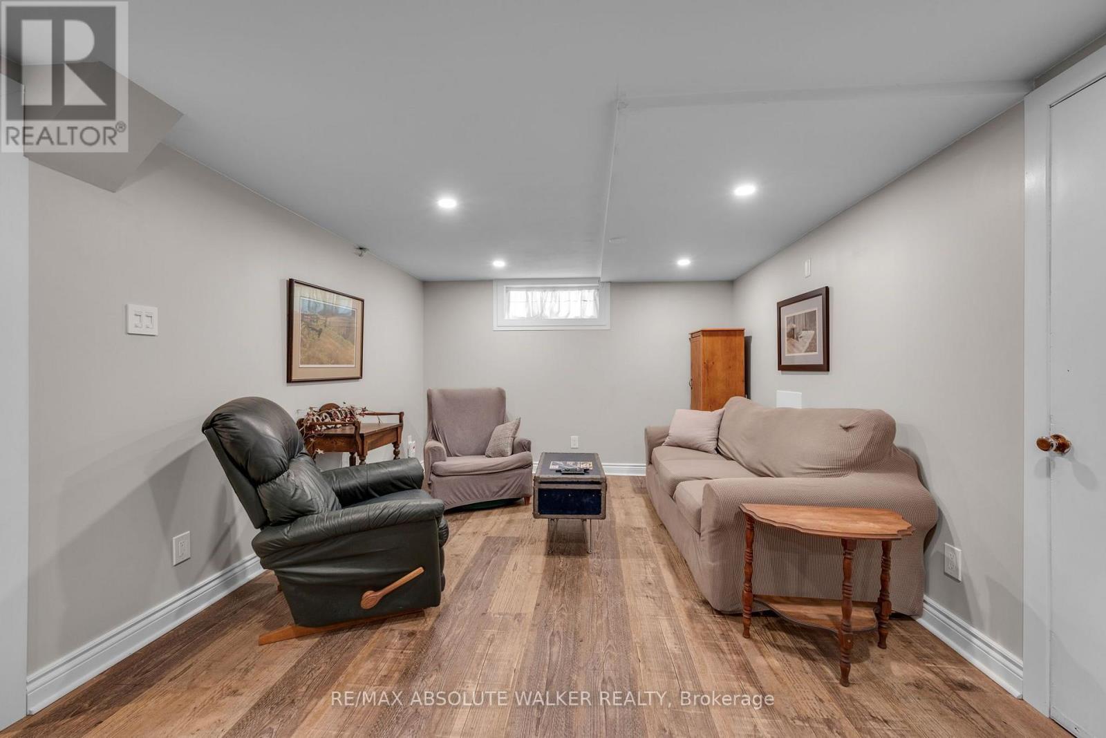 818 COLSON AVENUE - Image 23