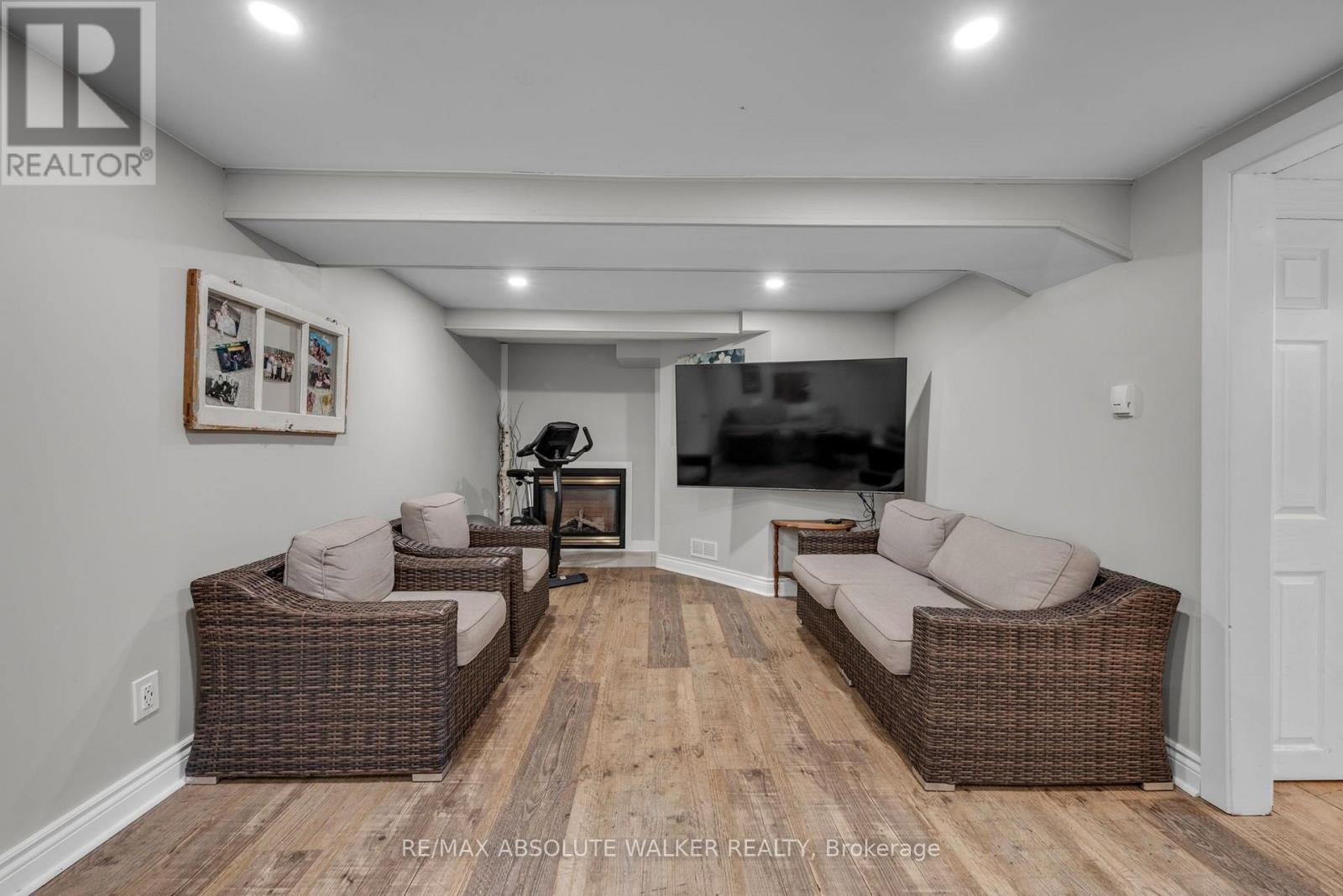 818 COLSON AVENUE - Image 26