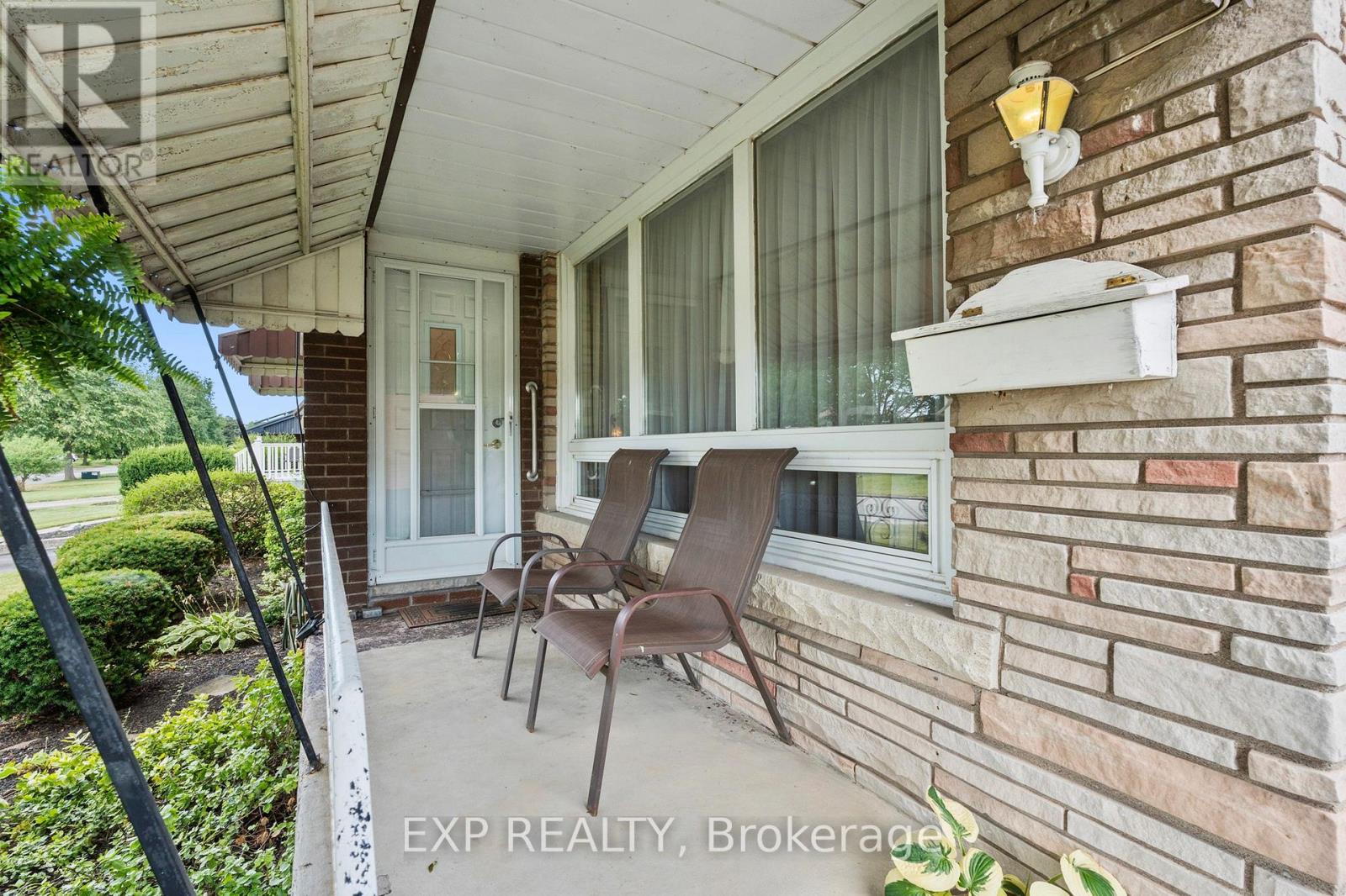8800 CHAMPLAIN DRIVE - Image 6