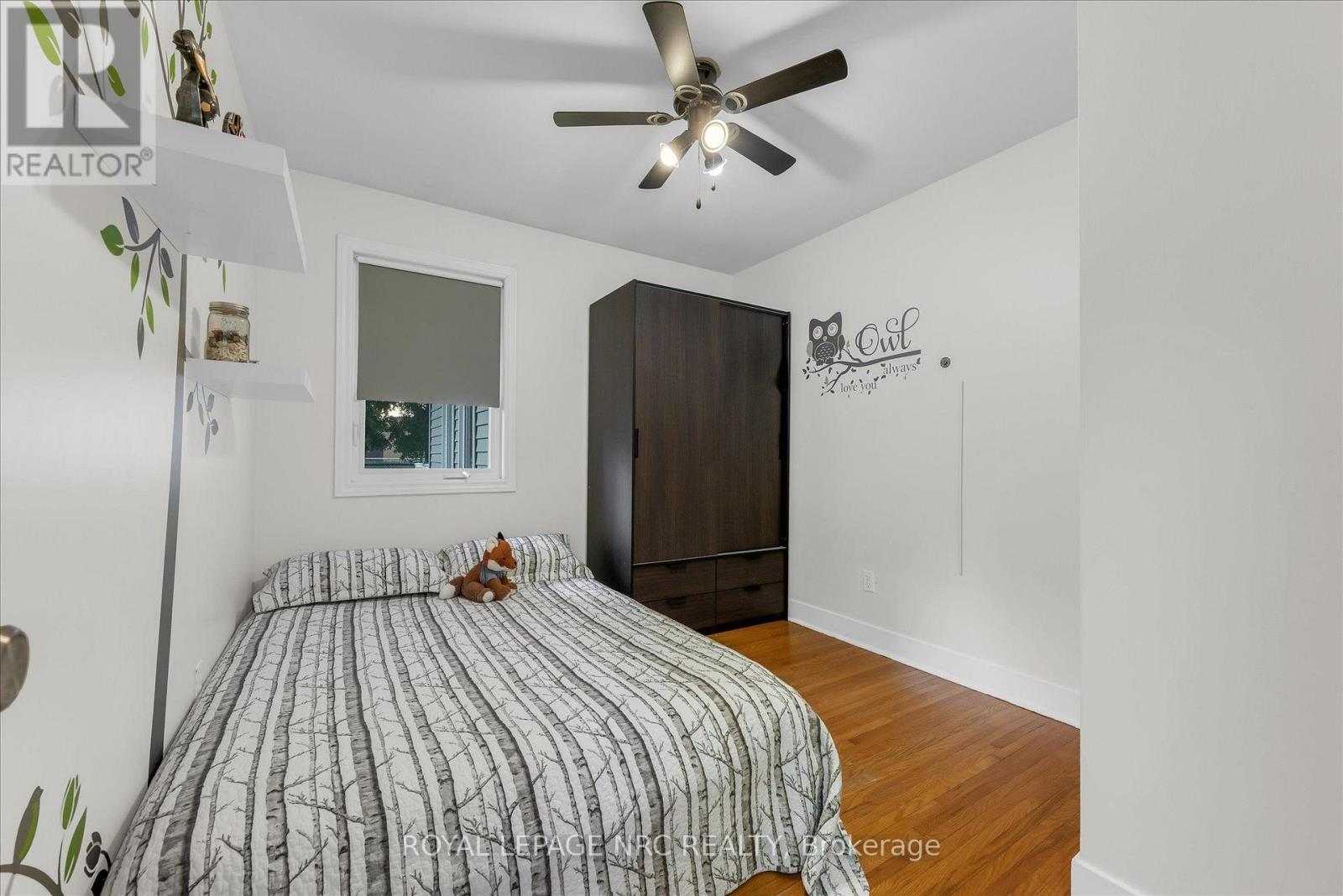 5 GOLDSMITH AVENUE - 16