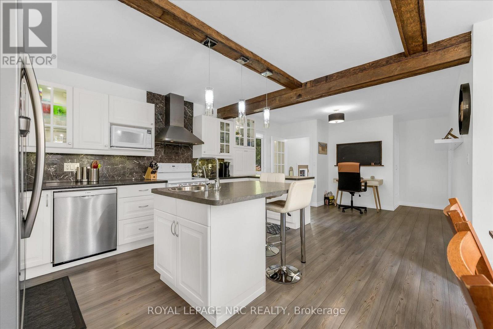 5 GOLDSMITH AVENUE - 6