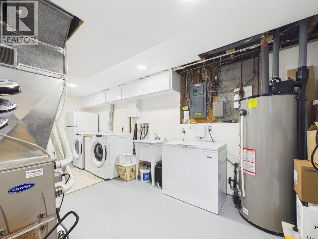3848 GORDON AVE - 64