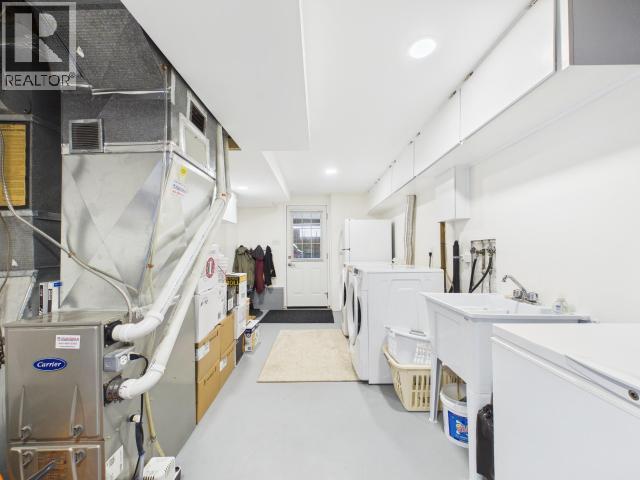 3848 GORDON AVE - 65