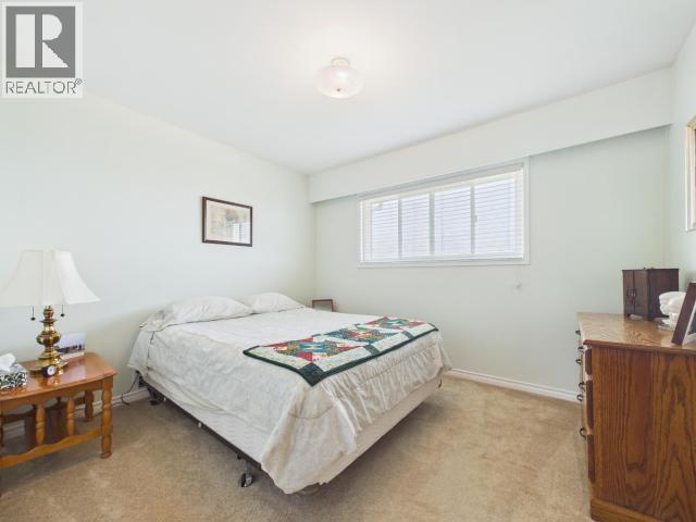 3848 GORDON AVE - Image 9