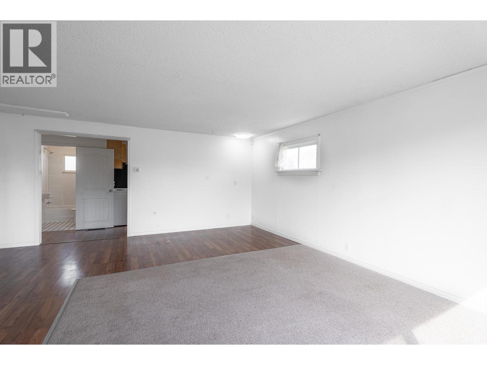 928 SHERBROOKE Avenue - 9