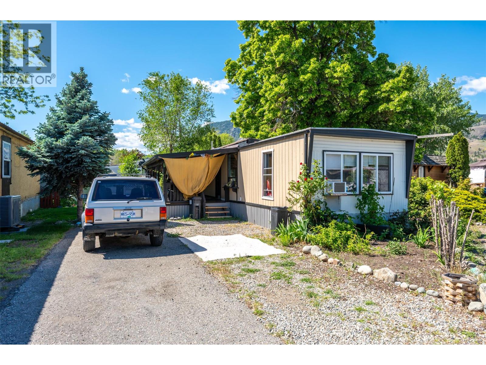 #21 3999 Skaha Lake Road - 7