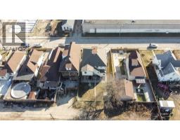 756 Brant Street, Windsor, ON N9A3E8 Photo 26