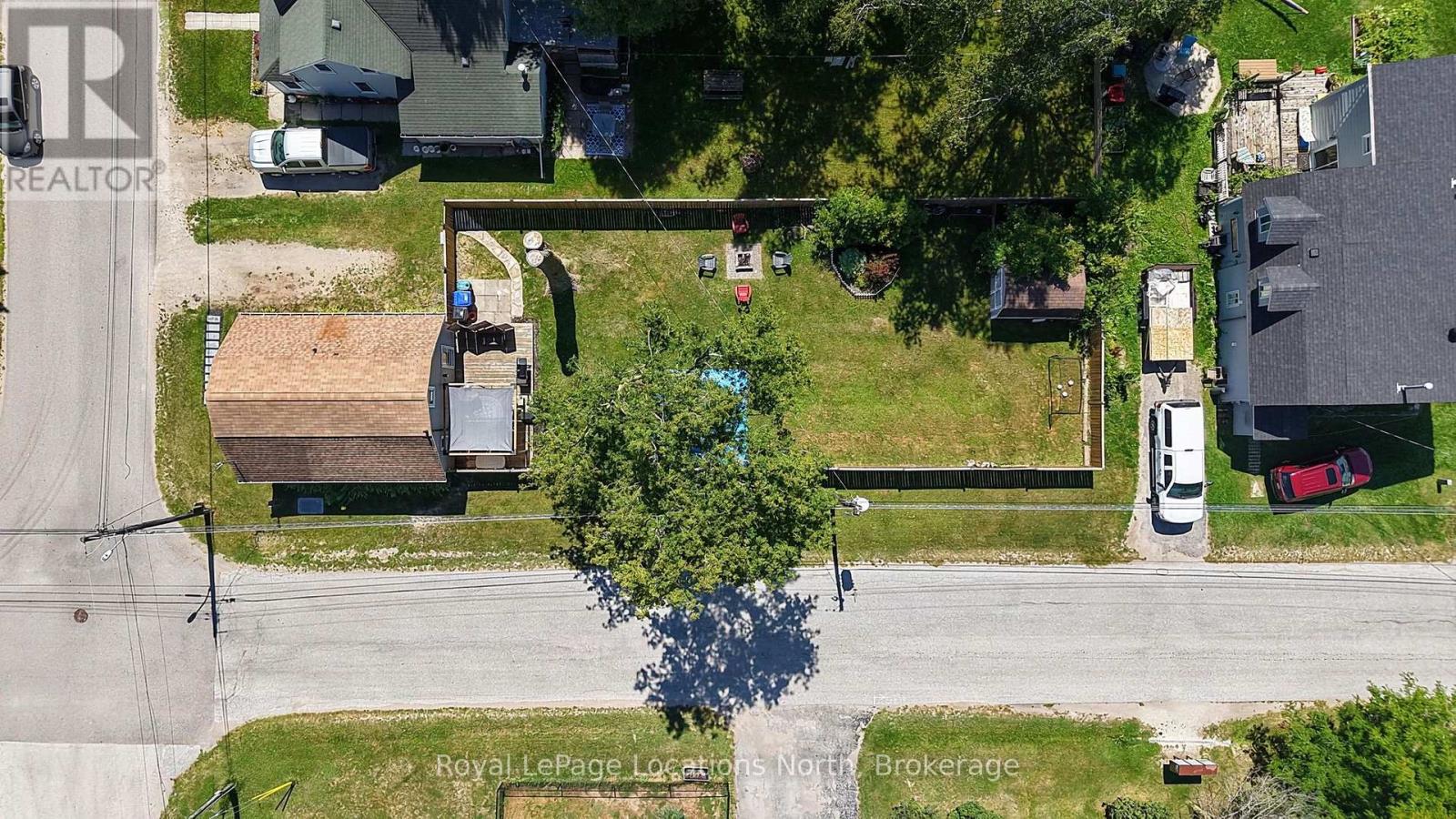 204 SUTHERLAND STREET N - Image 27