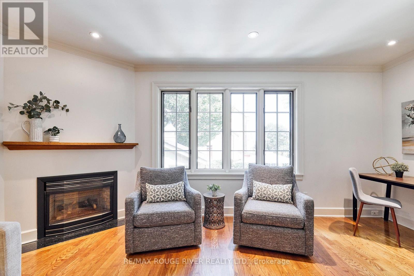513 CENTRE STREET S - 5