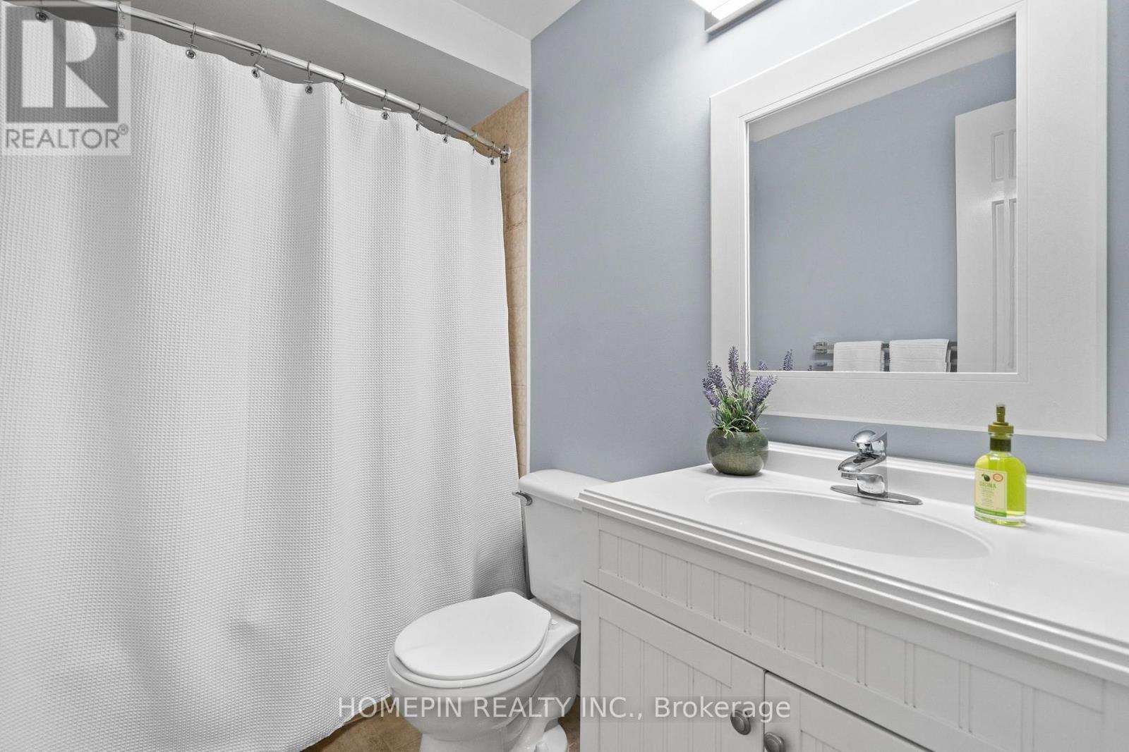 84 CONFEDERATION WAY - 15