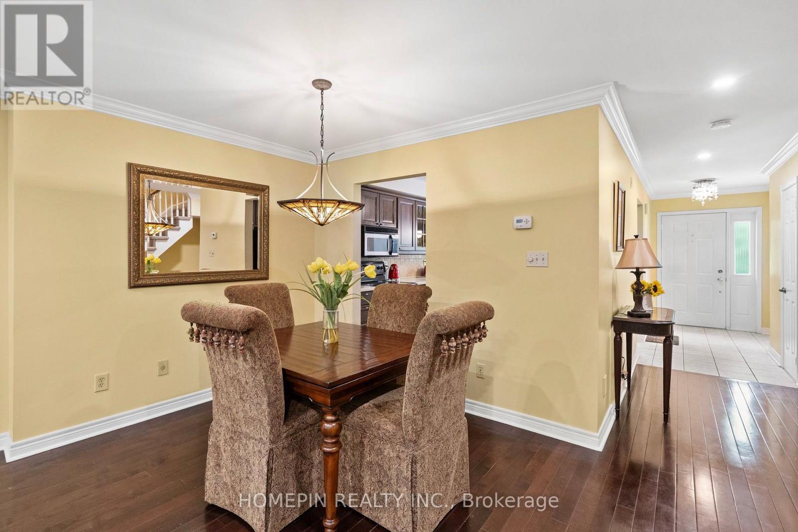 84 CONFEDERATION WAY - 7