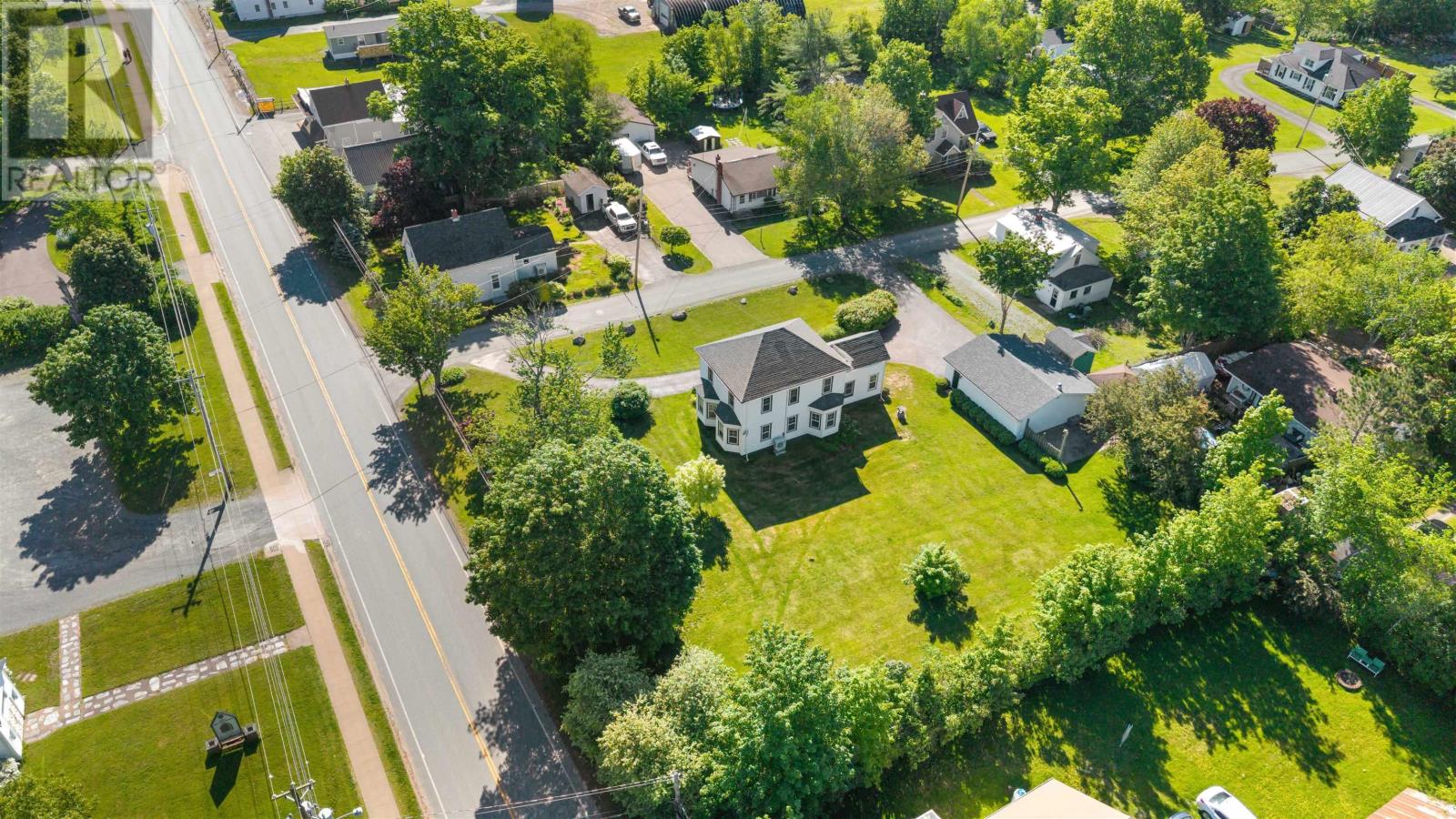 6 Hamilton Avenue - 11