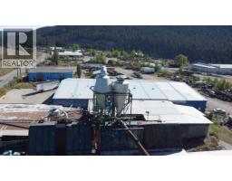 4135 Frizzi Road, Williams Lake, BC V2G5M4 Photo 21