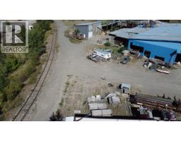 4135 Frizzi Road, Williams Lake, BC V2G5M4 Photo 13
