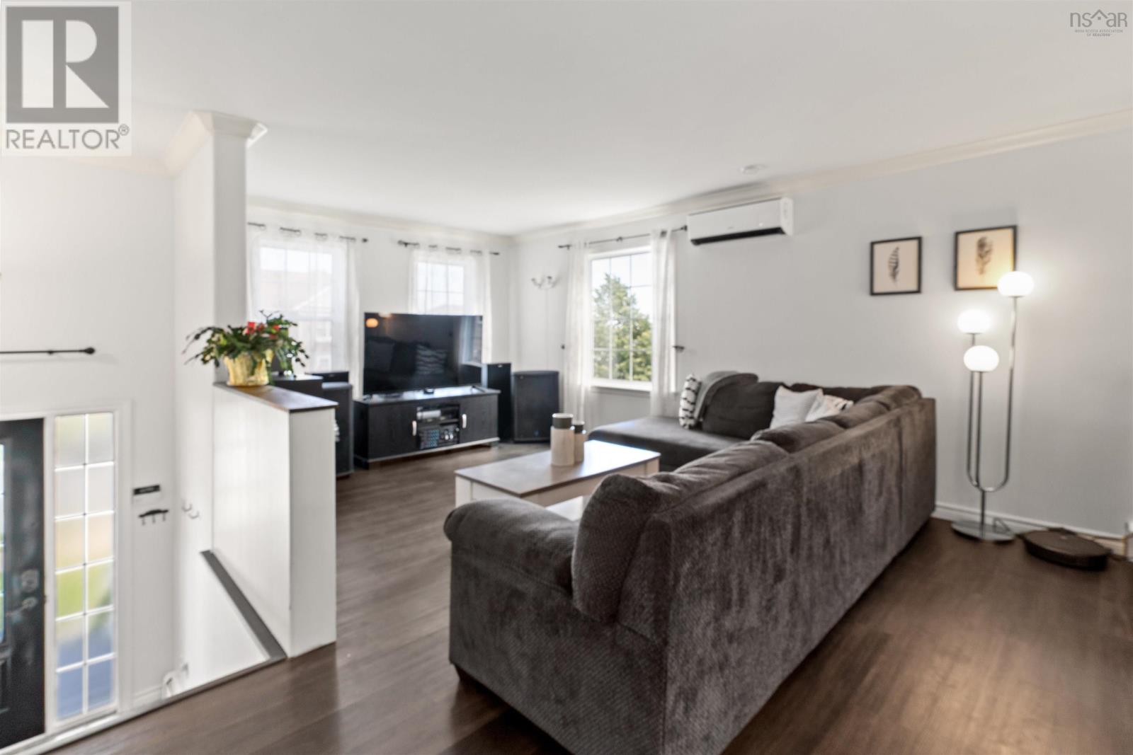 72 Fleetview Drive - 4