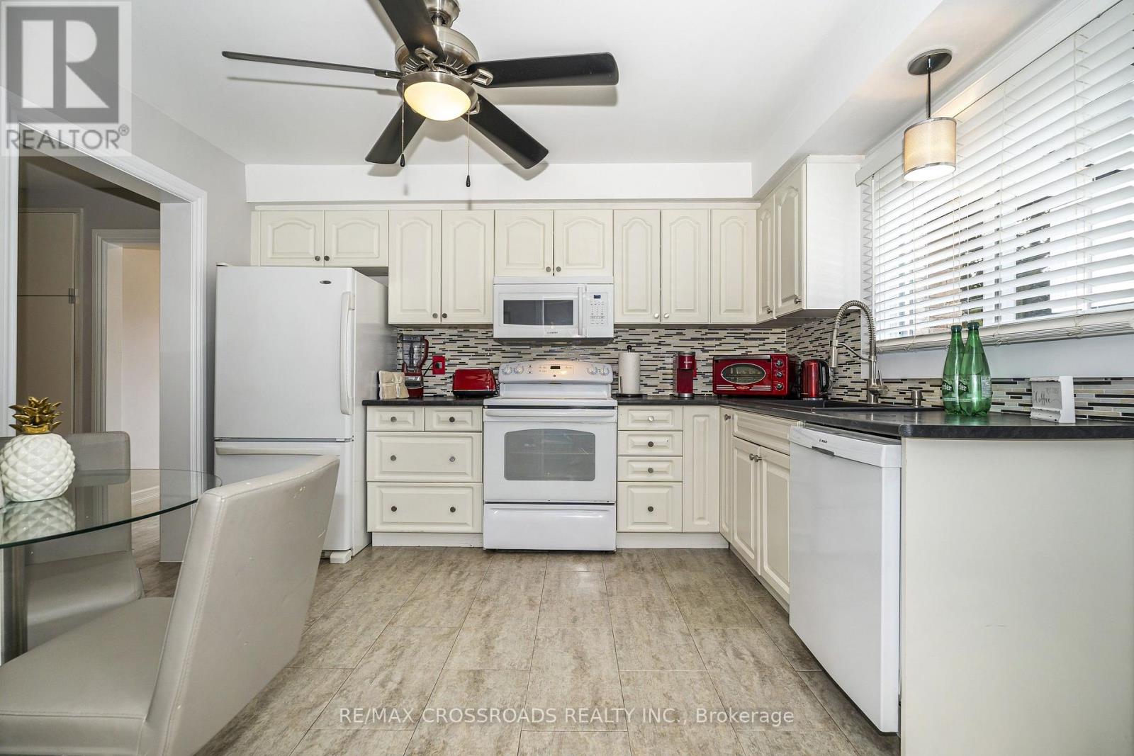 655 DODSWORTH CRESCENT - Image 6