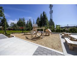 1204 10428 Whalley Boulevard, Surrey, BC V3T0W2 Photo 20