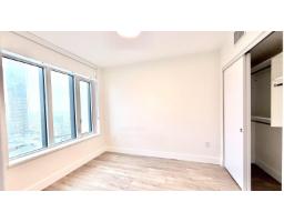 1204 10428 Whalley Boulevard, Surrey, BC V3T0W2 Photo 12