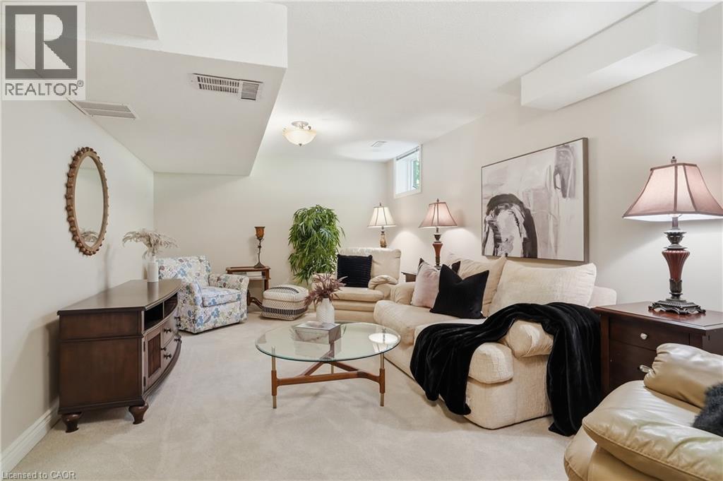 1121 FORESTVALE Drive - 34