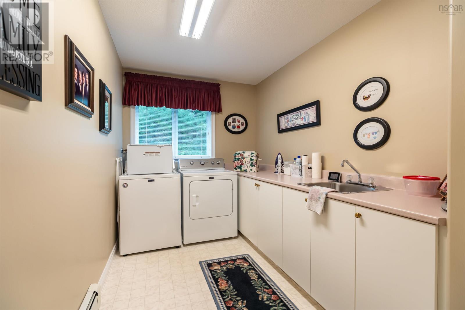 Property 22 of 50 of 215 Westwood Boulevard
