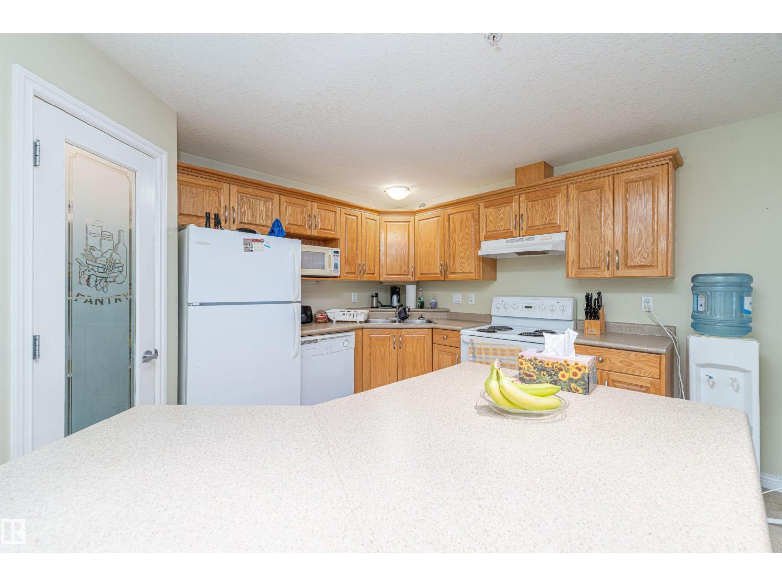 #211 9995 93 AV - Image 8