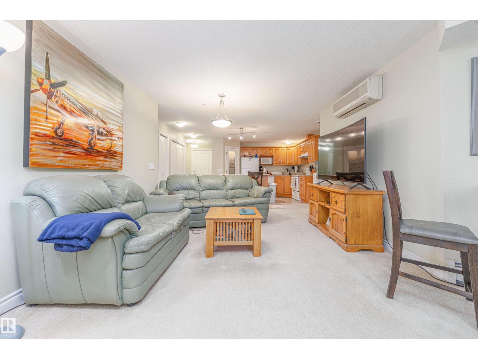 #211 9995 93 AV - Image 9