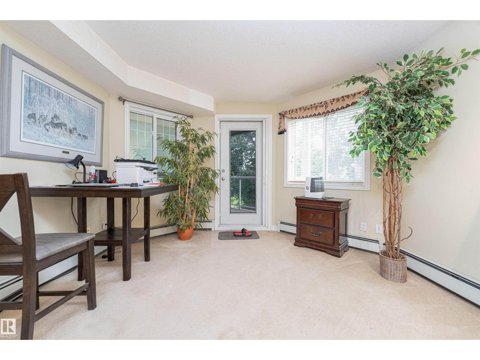 #211 9995 93 AV - Image 13