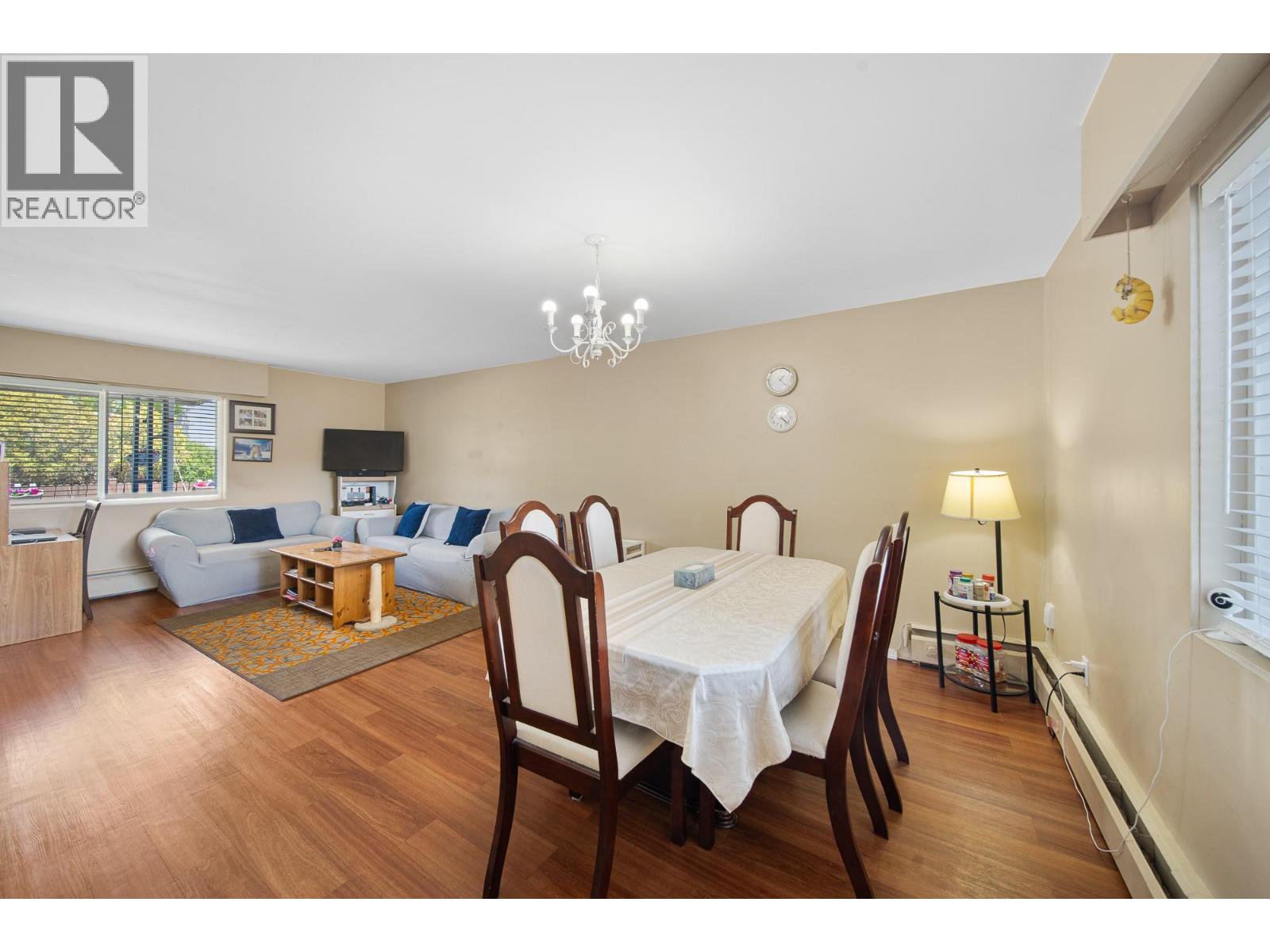 #5 2390 Seyom Crescent - Image 12