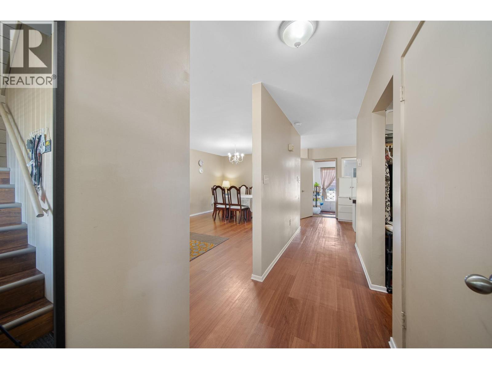 #5 2390 Seyom Crescent - 6