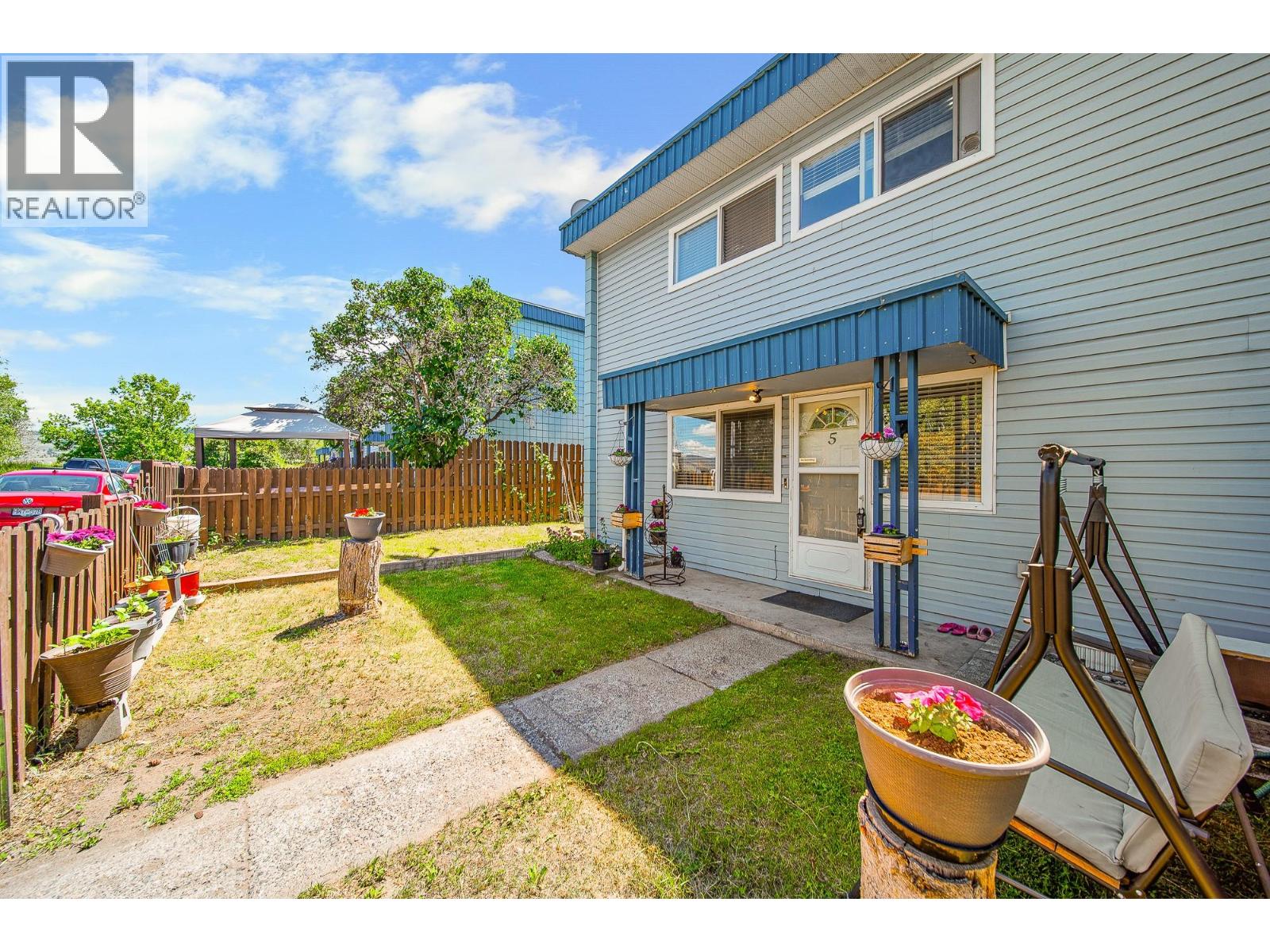 #5 2390 Seyom Crescent - 1