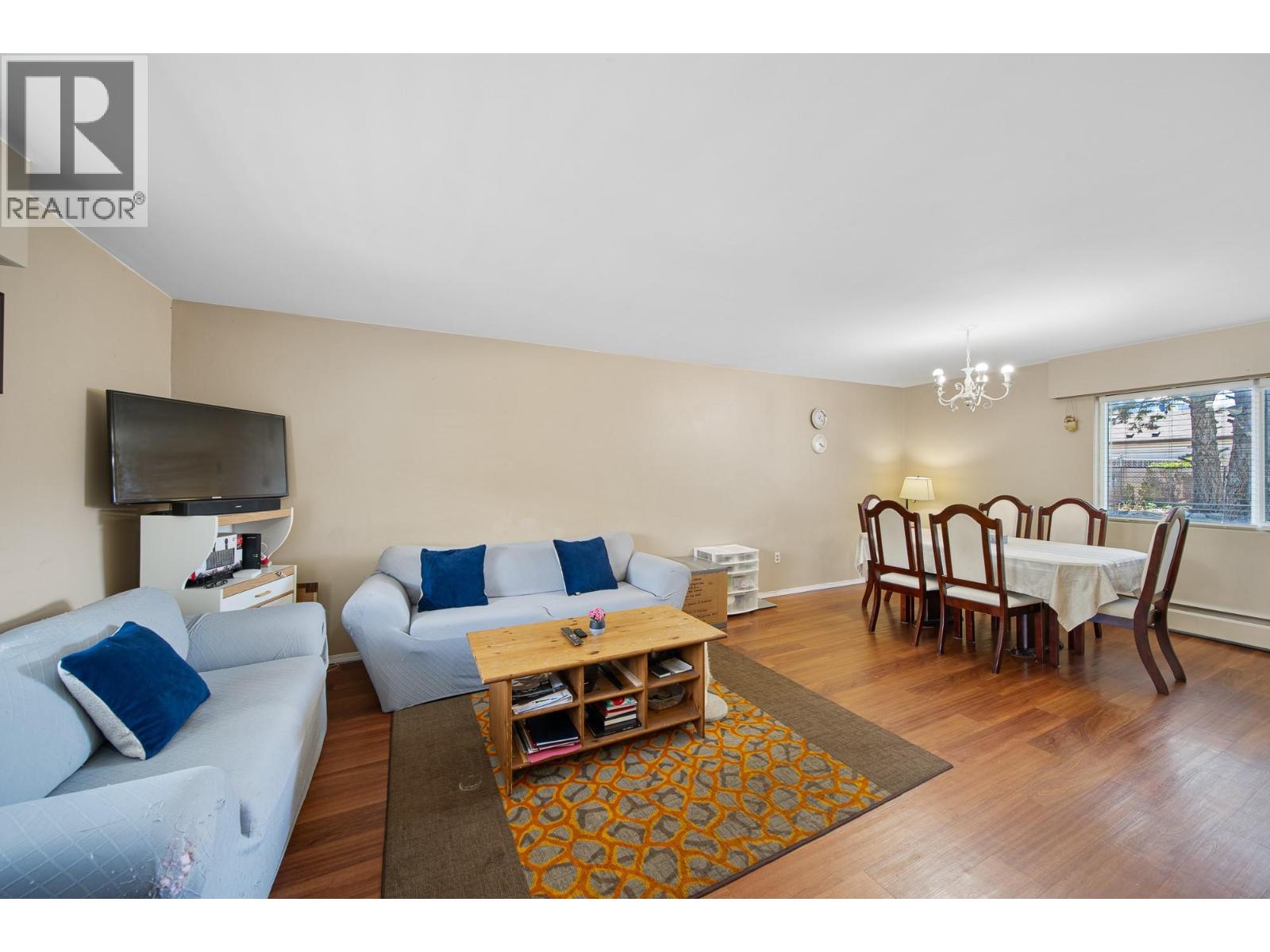 #5 2390 Seyom Crescent - Image 7