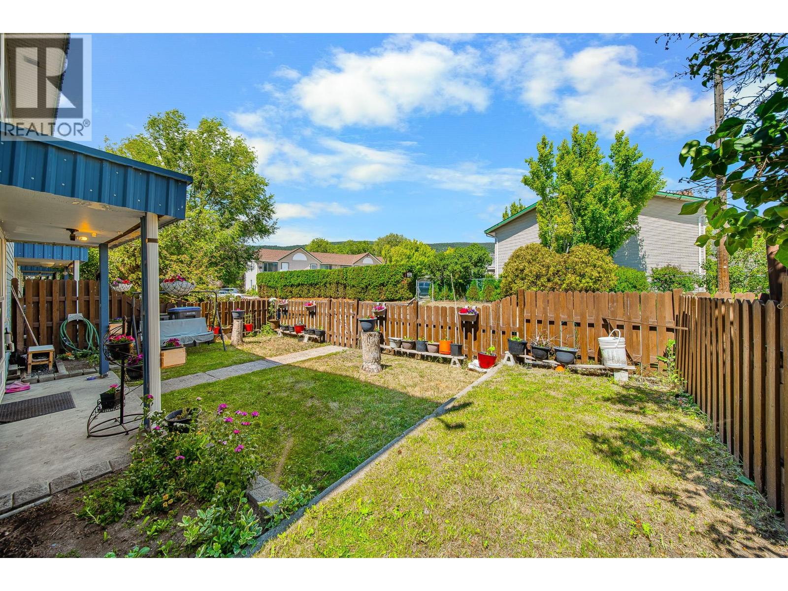 #5 2390 Seyom Crescent - Image 3