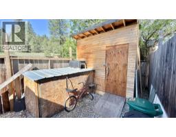 Kitchen - 1606 33 Highway, Rock Creek, BC V0H1Y0 Photo 6