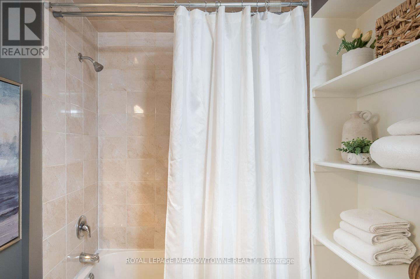 275 EVES GATE - Image 32
