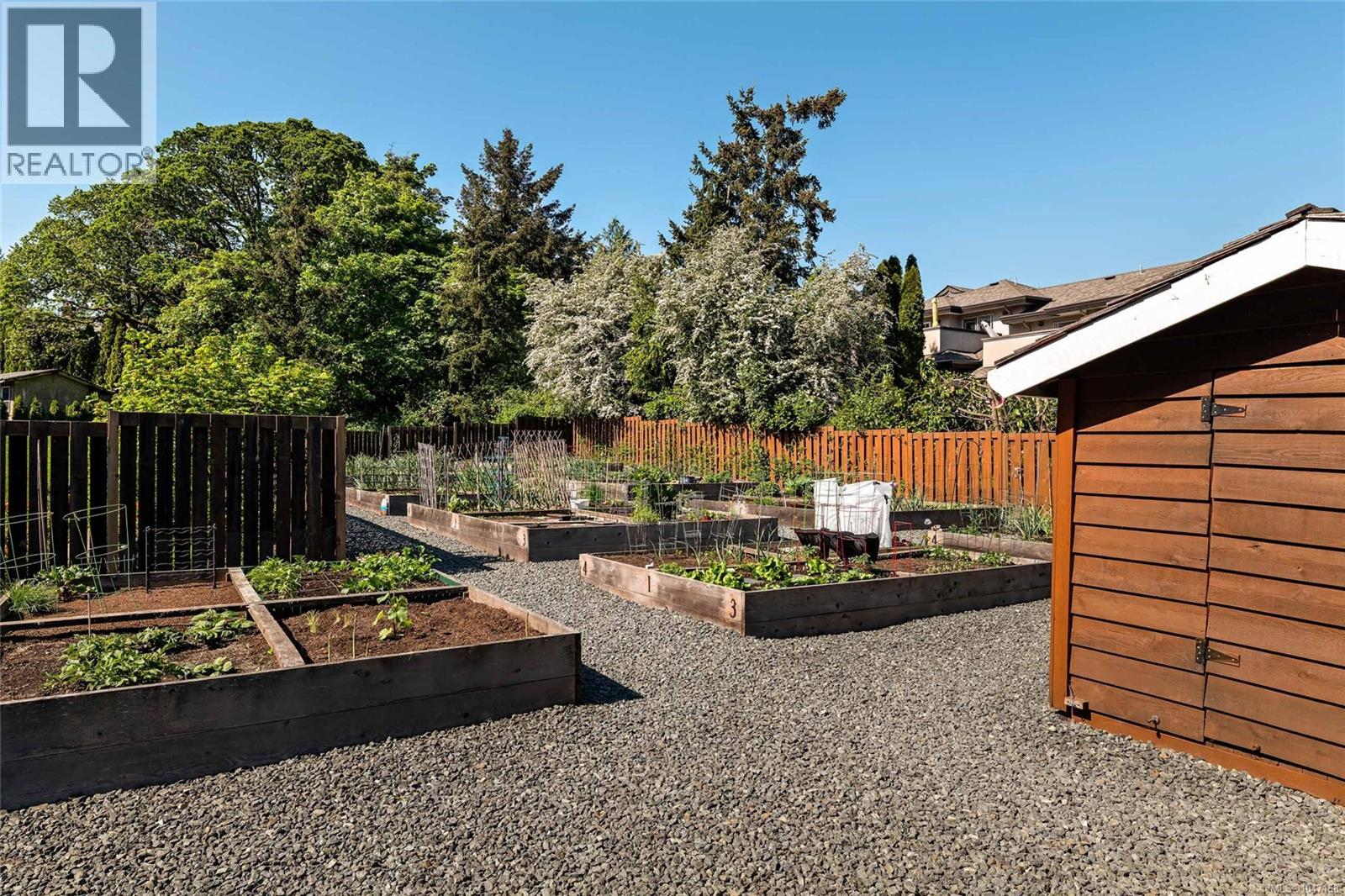 #210 747 Travino Lane - Image 23