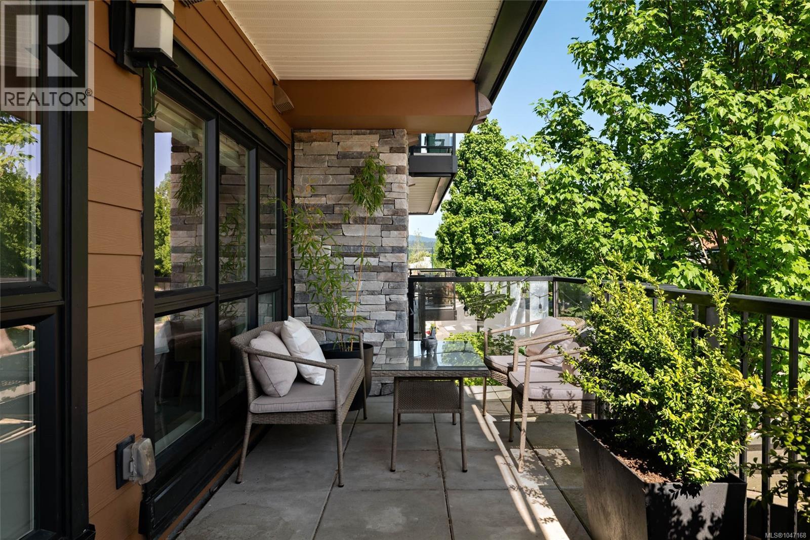 #210 747 Travino Lane - 9