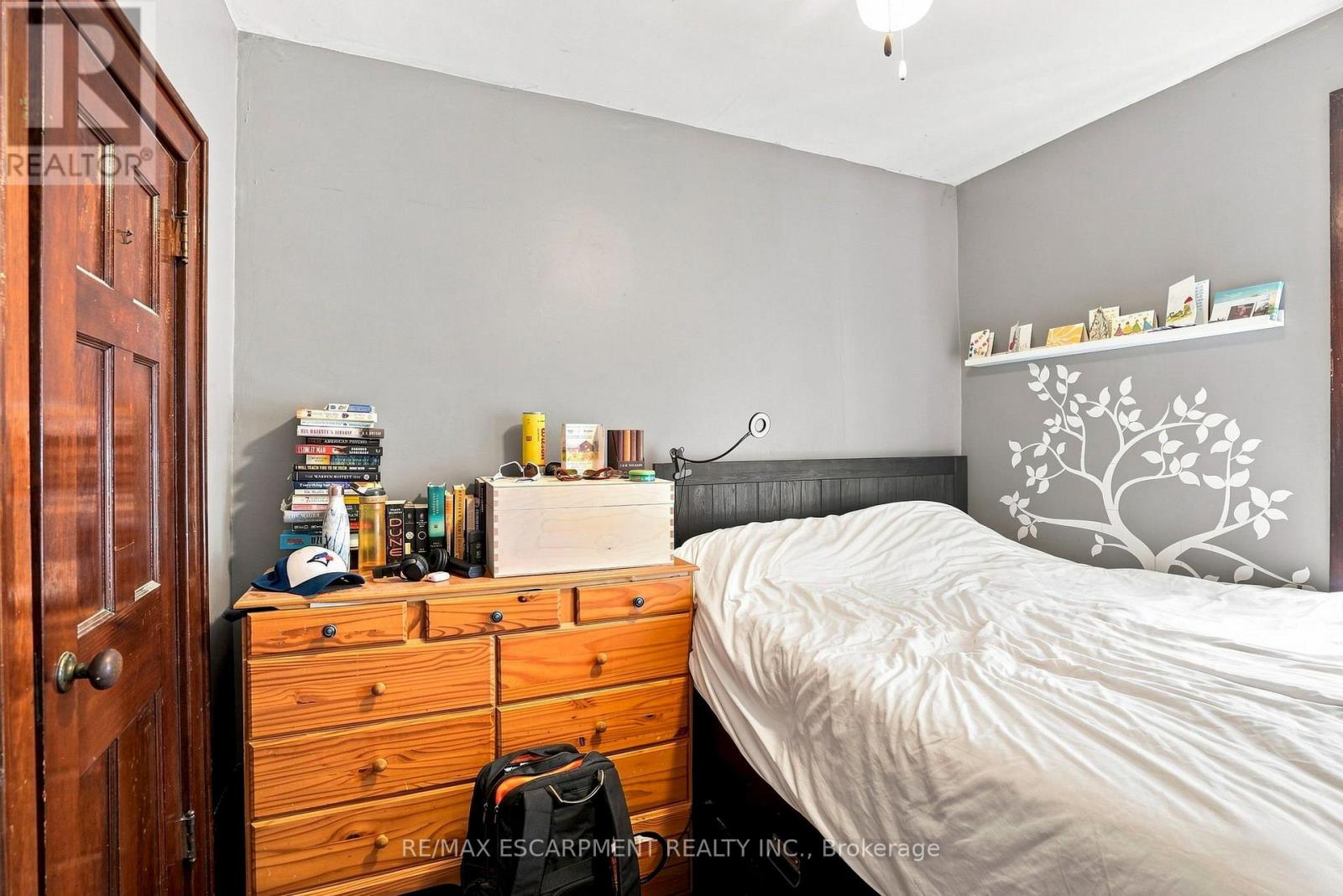 83 NAPIER STREET - 12