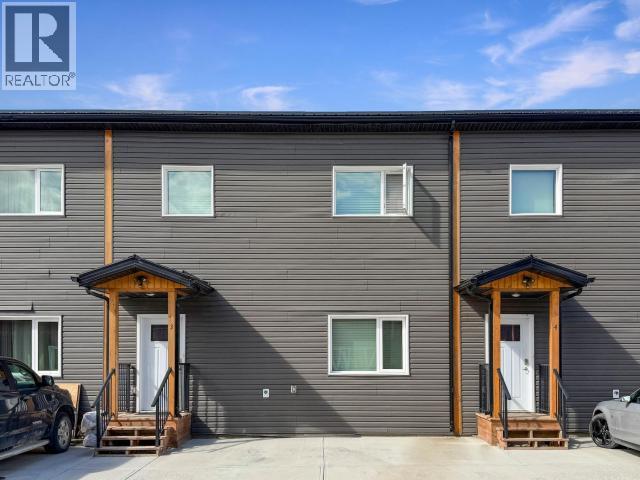 3-35 GLEANER AVENUE - 2