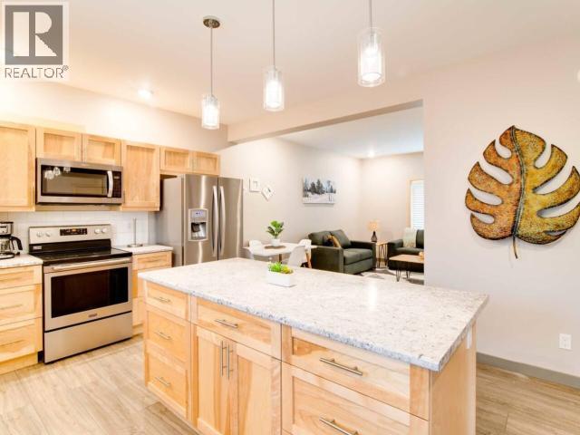 3-35 GLEANER AVENUE - Image 5