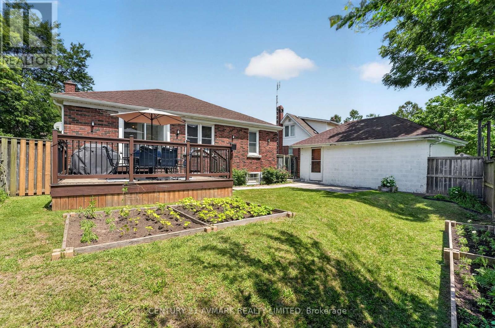 6268 CORWIN CRESCENT - 38
