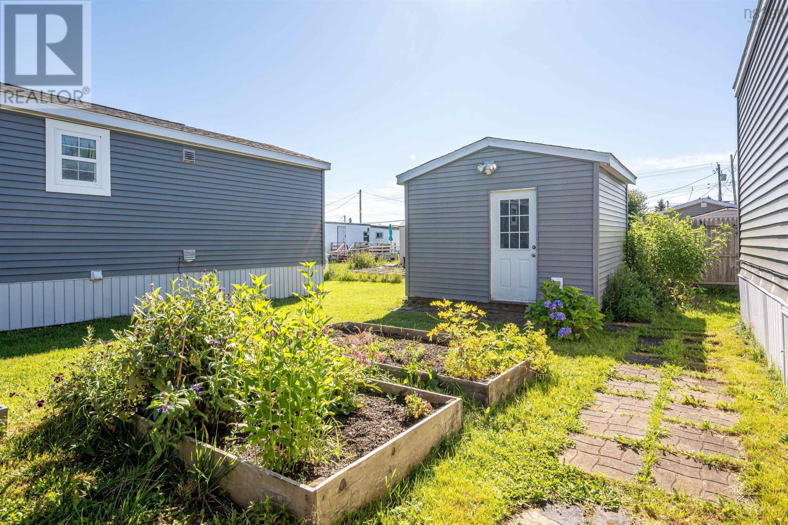 65 Juniper Crescent - Image 31