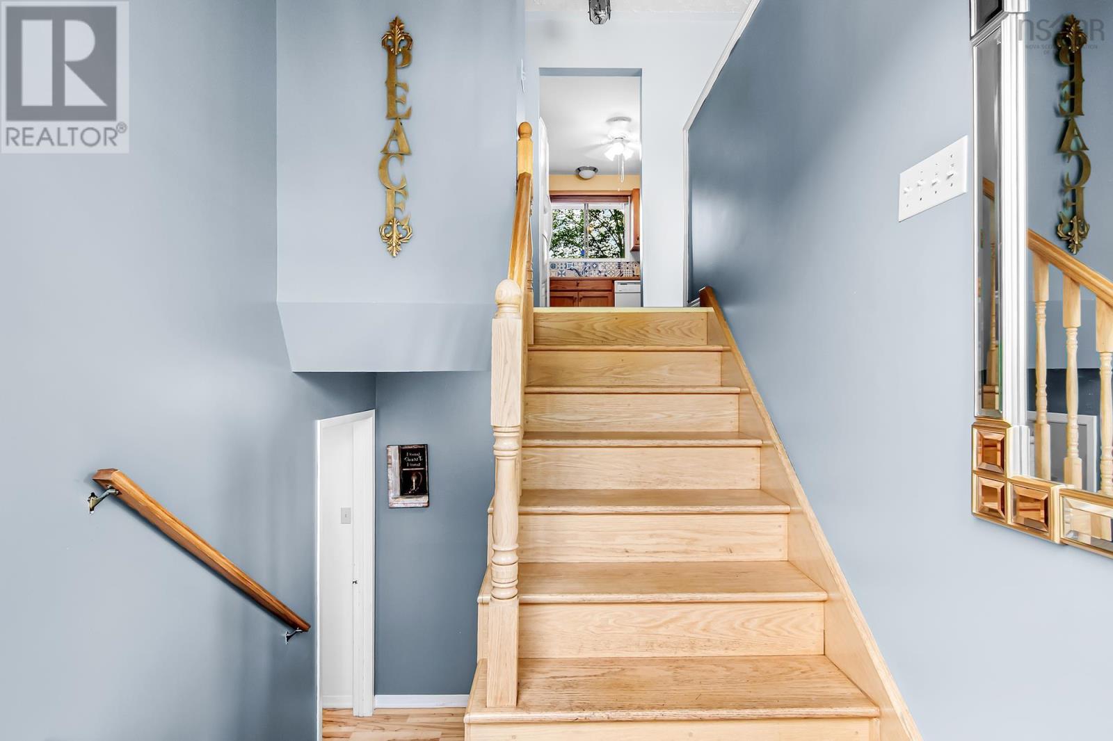 1653 Riverside Drive - 12